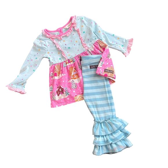Matilda Jane Other - Matilda Jane 12-18m Gingerbread House Set Baby Tunic and Benny Ruffle Leggings